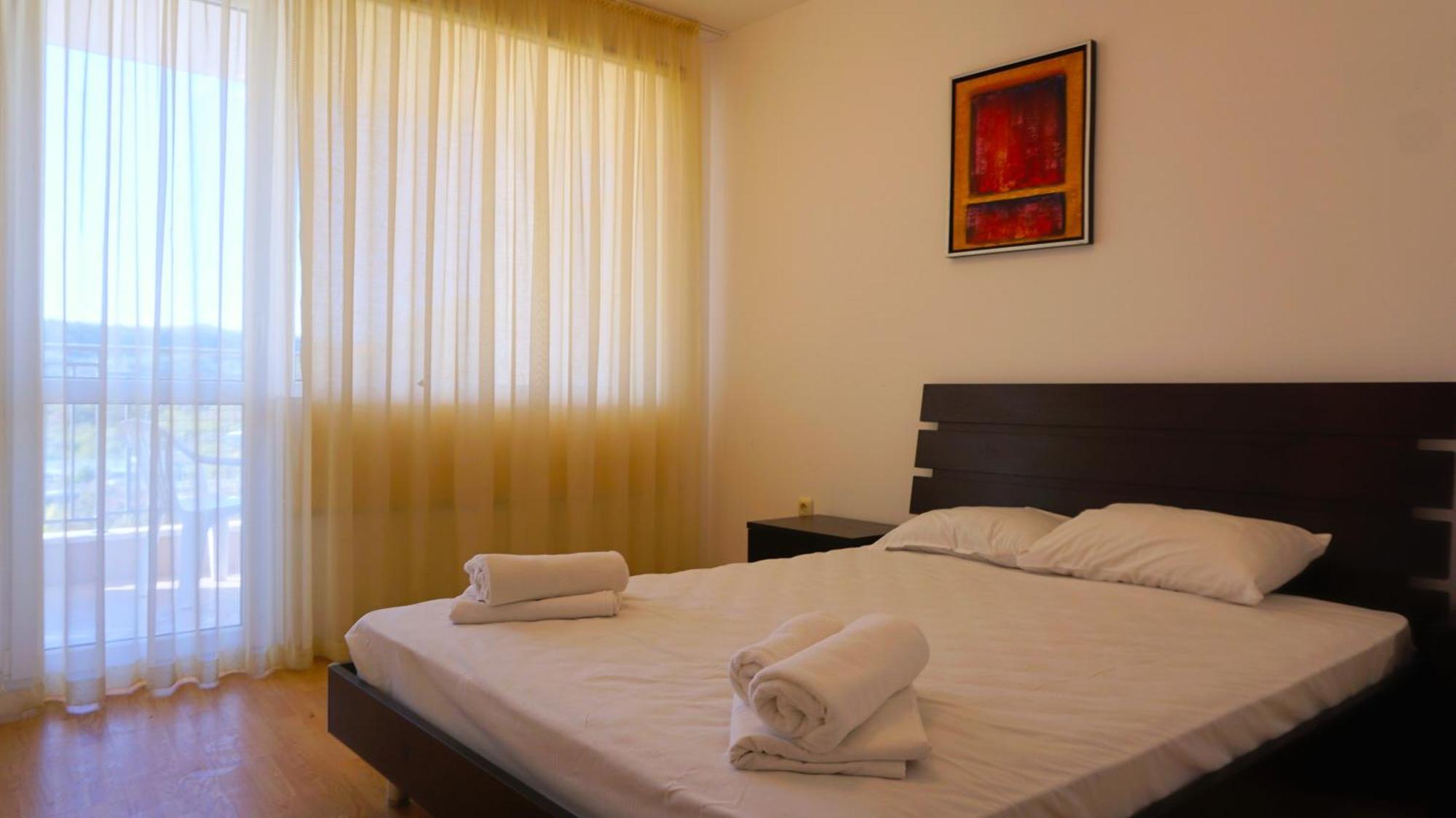 Каварна Хилс Апартаменти - Kavarna Hills Apartments Rum bild