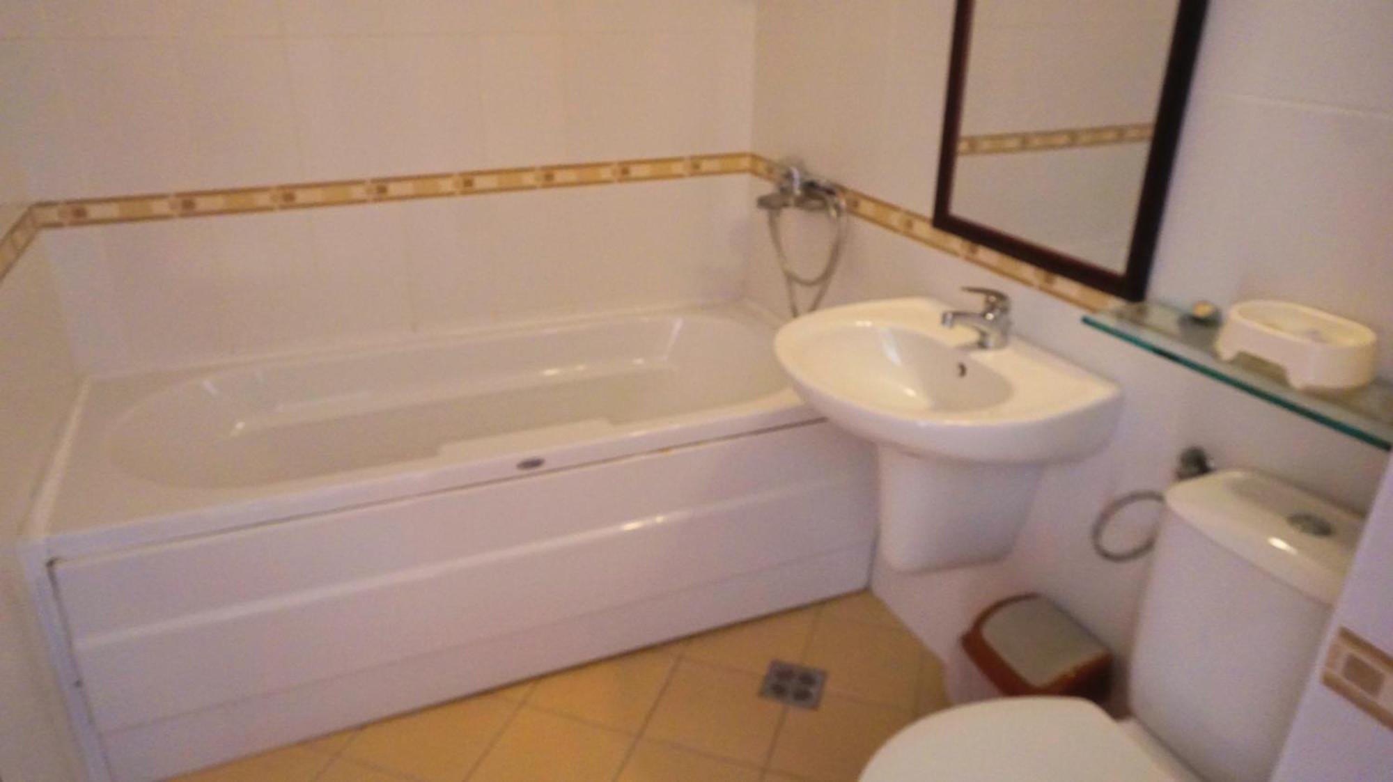 Каварна Хилс Апартаменти - Kavarna Hills Apartments Rum bild