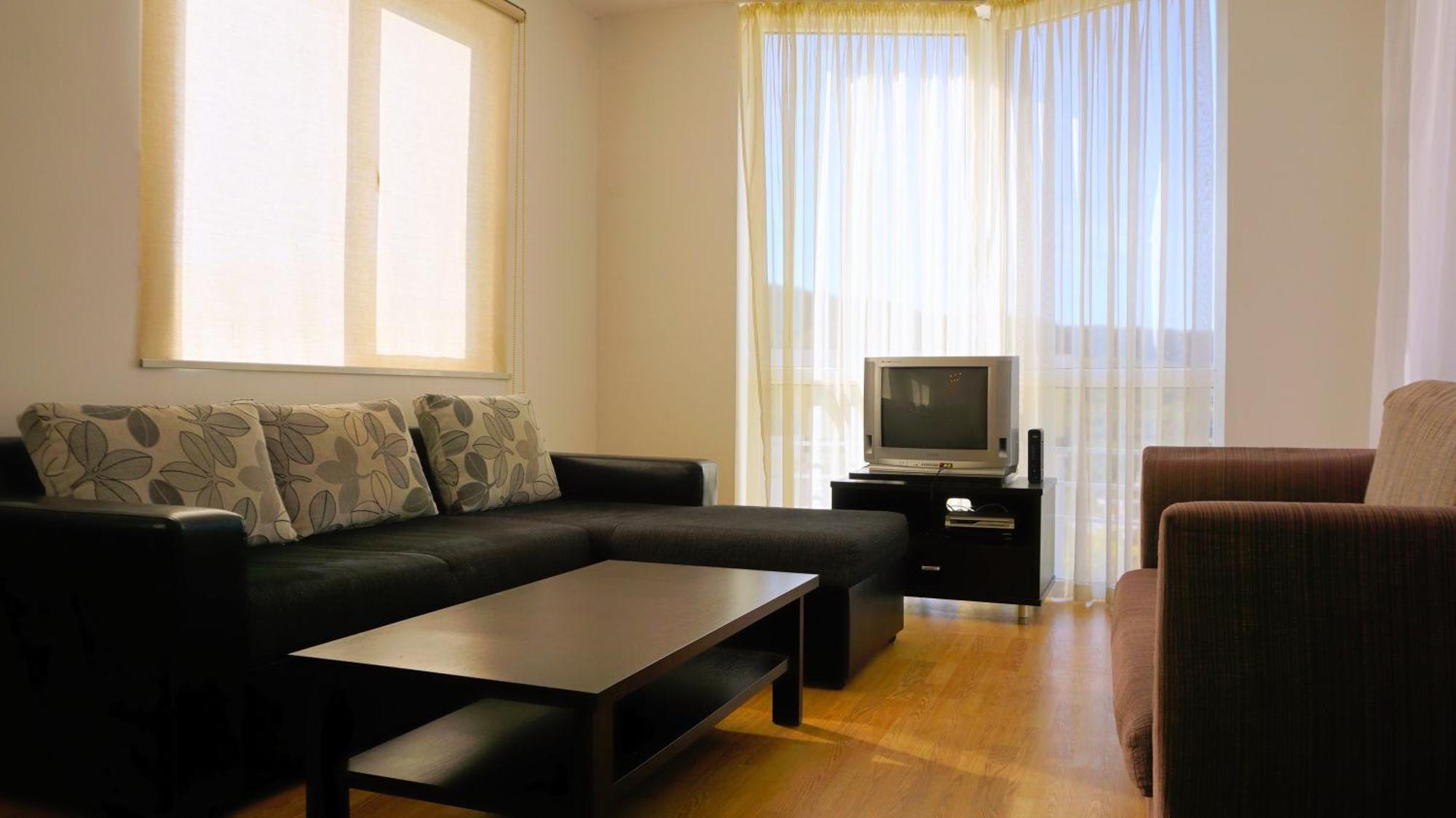 Каварна Хилс Апартаменти - Kavarna Hills Apartments Rum bild