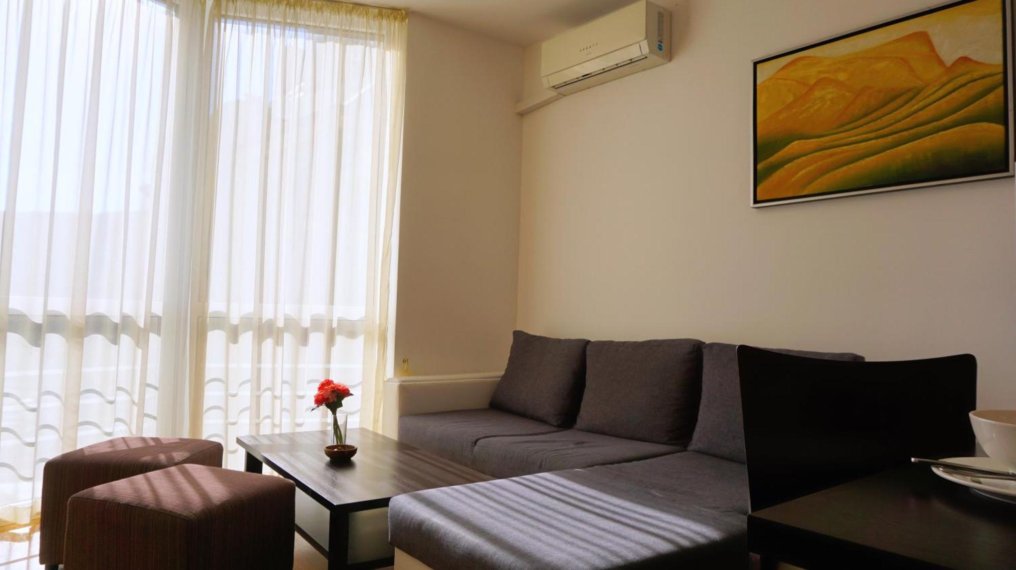 Каварна Хилс Апартаменти - Kavarna Hills Apartments Rum bild